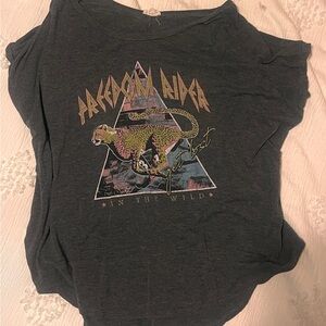 Hem & Thread Black Graphic Tee